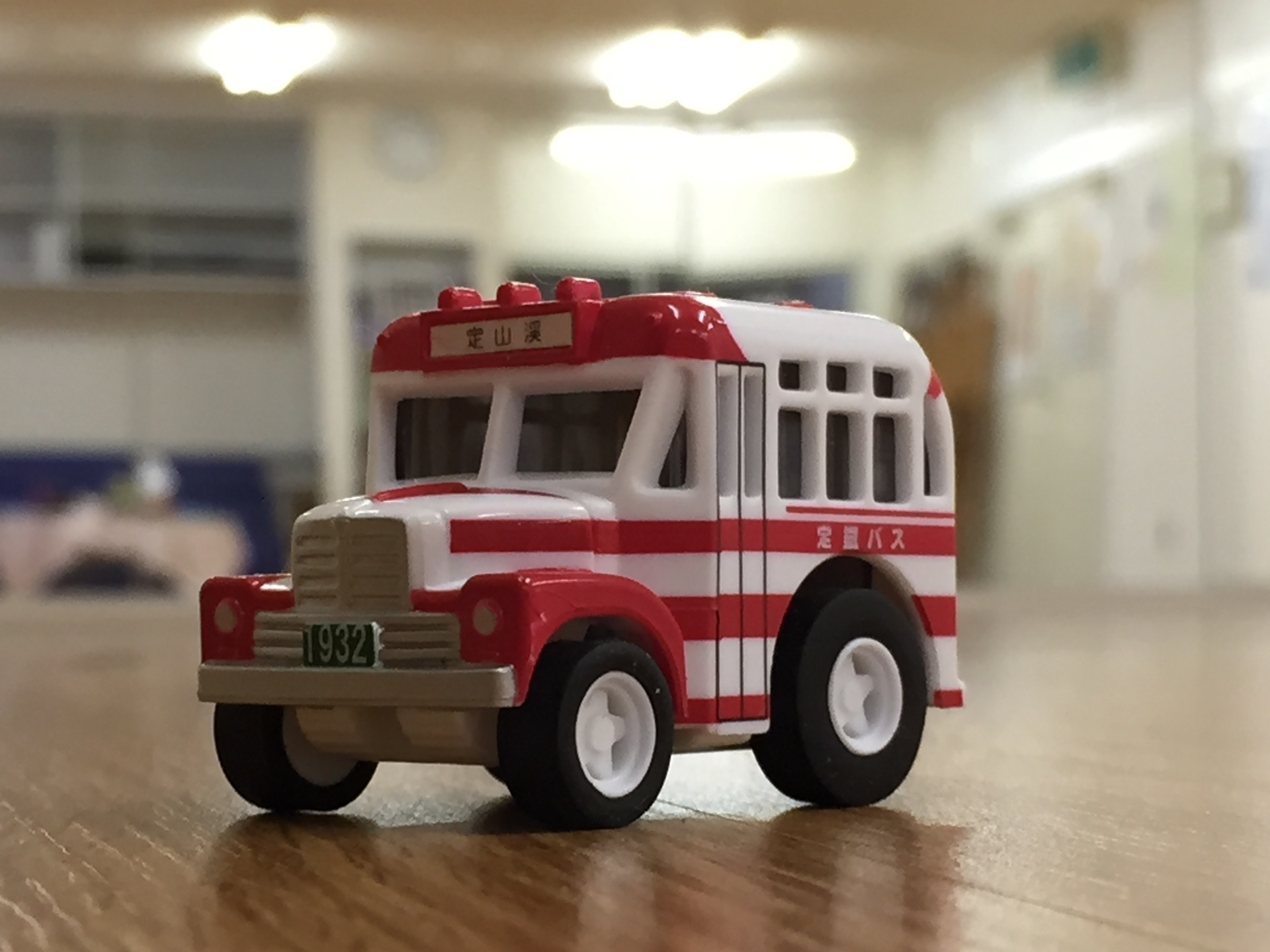 チョロQ 四国交通ボンネットバス チョロQバスコレクション定鐡バスのボンネットバス: 昭和バス好き