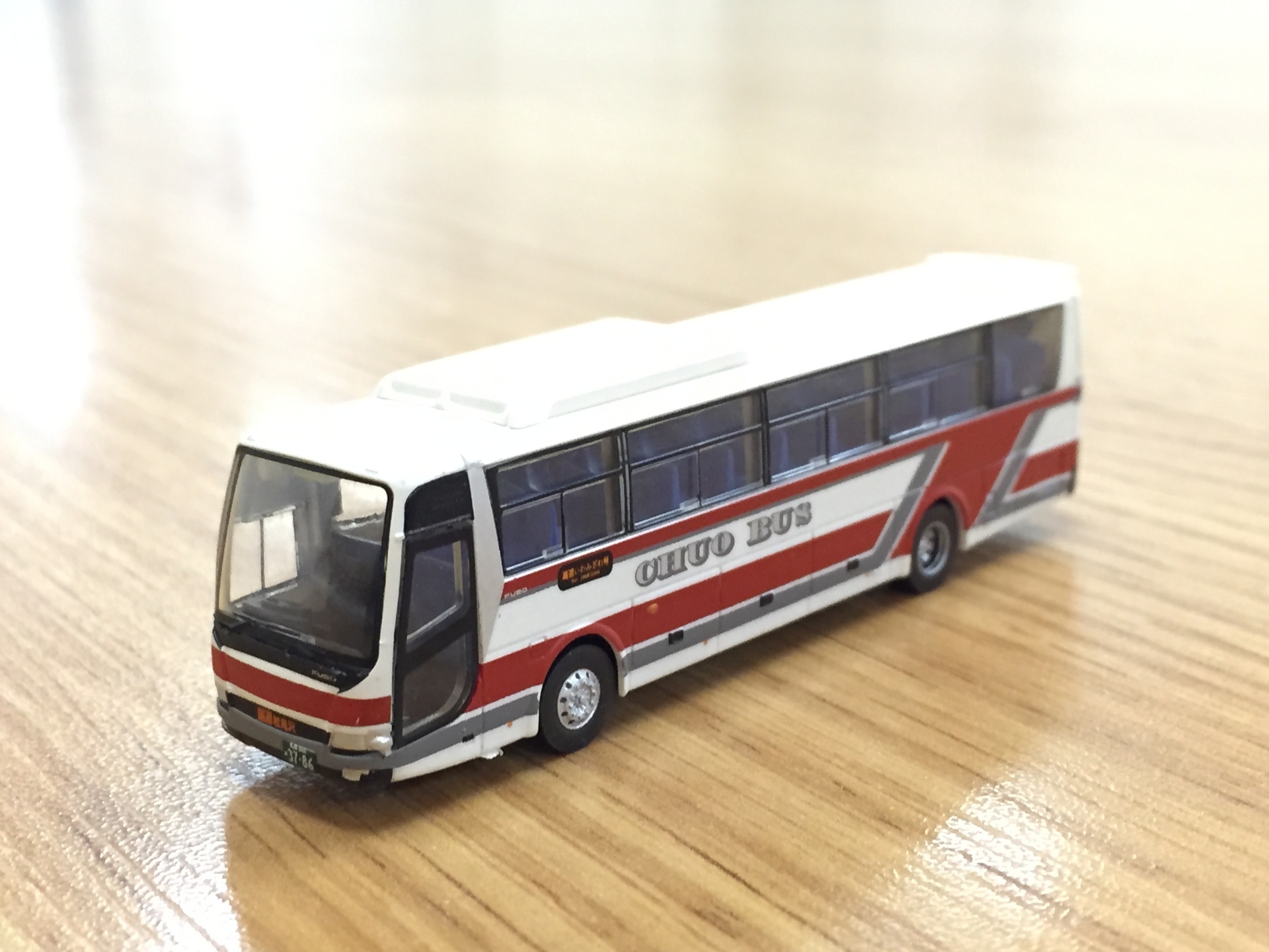 ミニカー中央バス高速いわみざわ号TOMYTECバスコレクション1/150